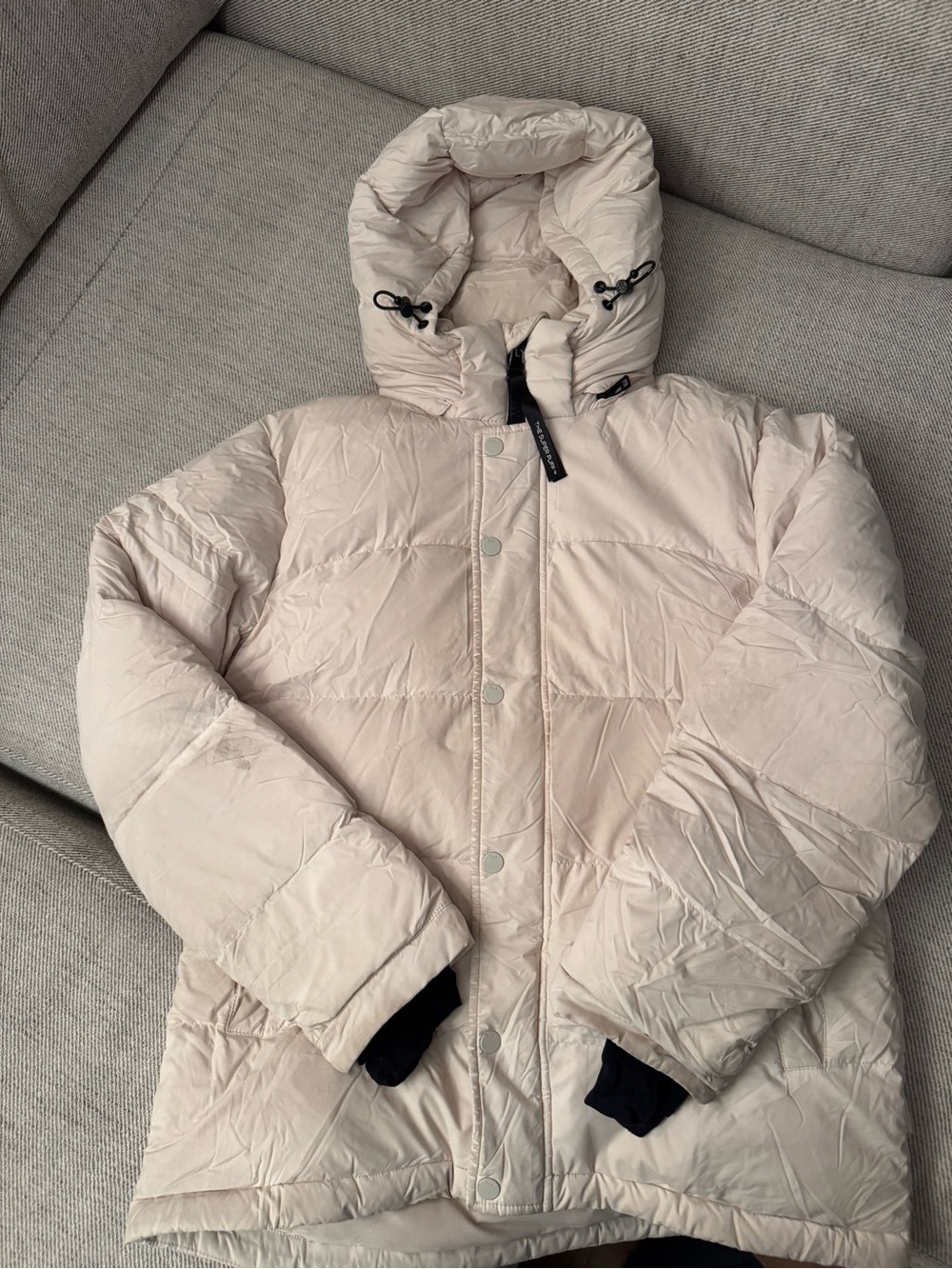 ARITZIA SUPERPUFF CLIMATTE IN MATTE PEARL - Picture 4 of 8